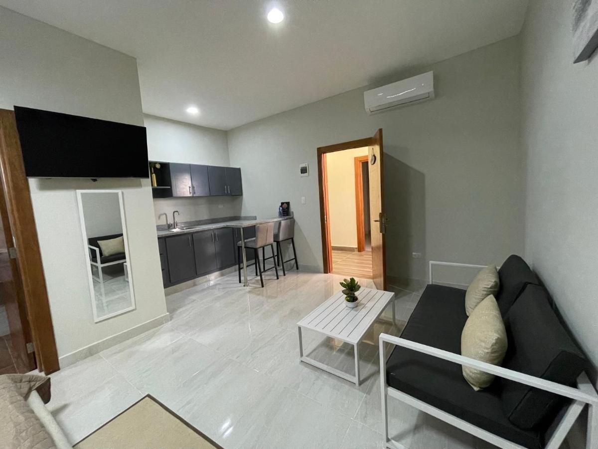 Hotel Monarca Higüey Kültér fotó