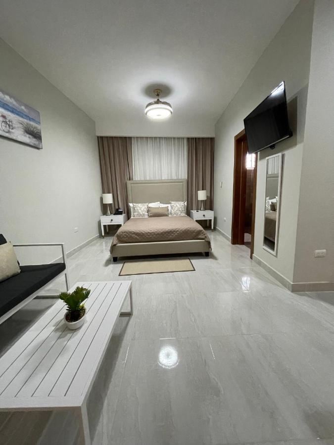 Hotel Monarca Higüey Kültér fotó