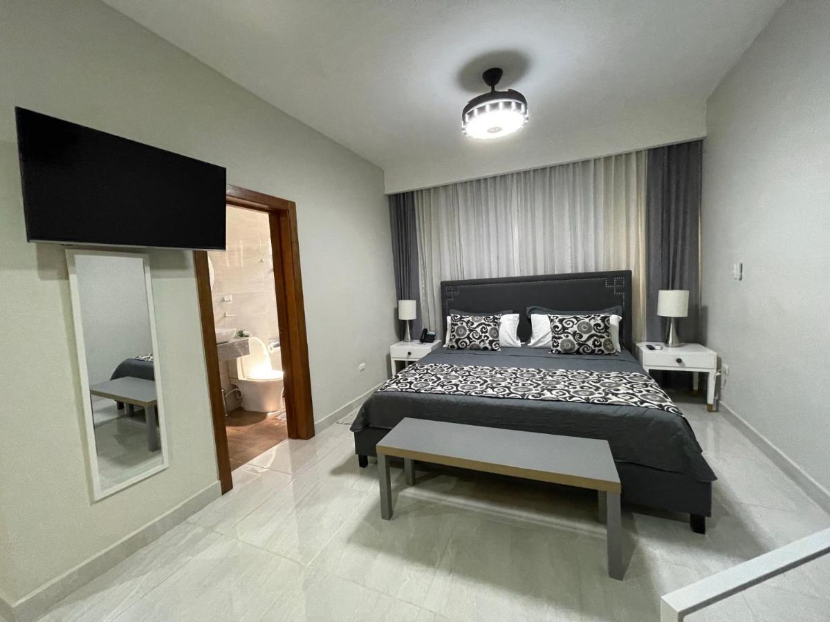 Hotel Monarca Higüey Kültér fotó