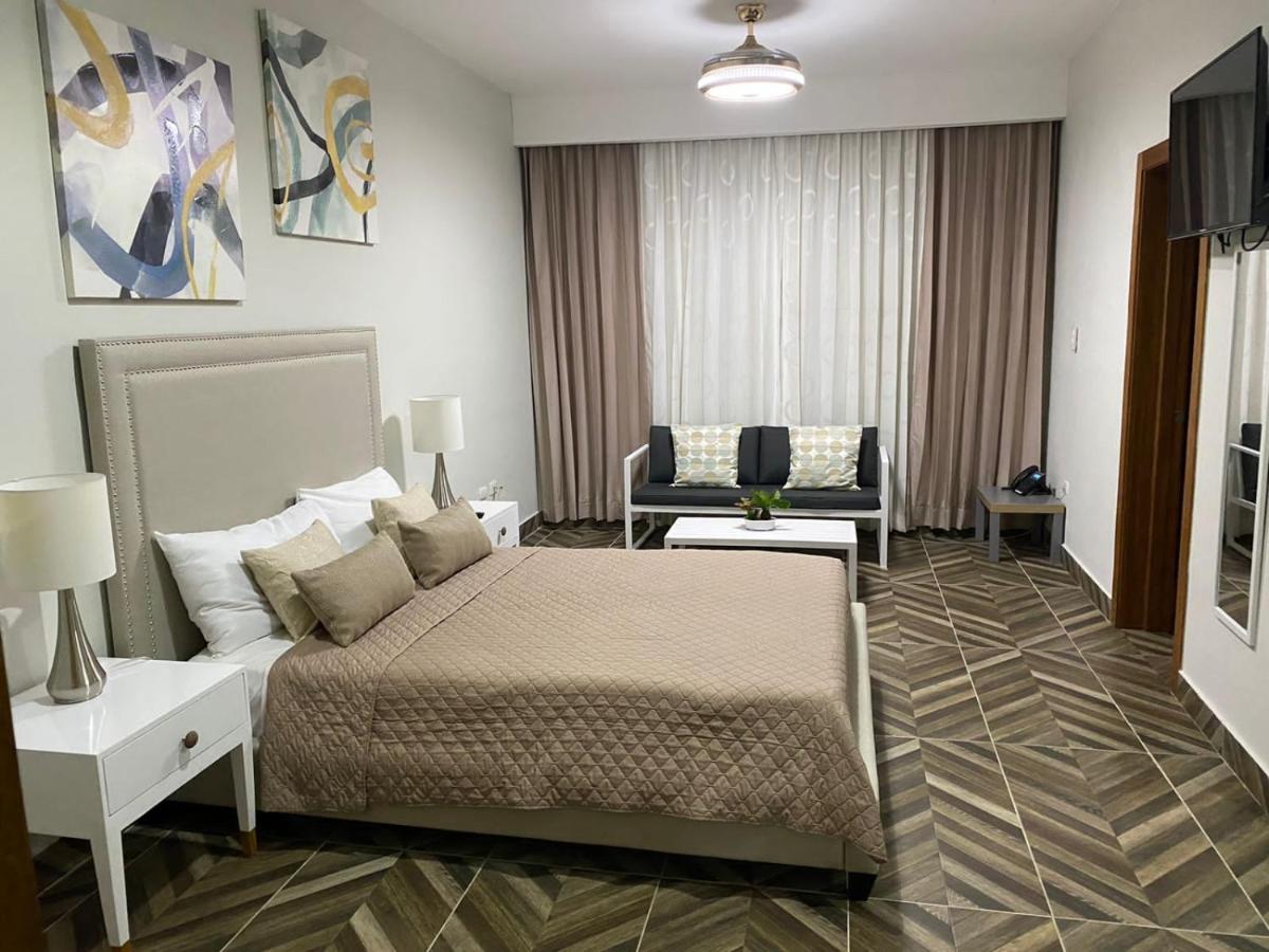 Hotel Monarca Higüey Kültér fotó