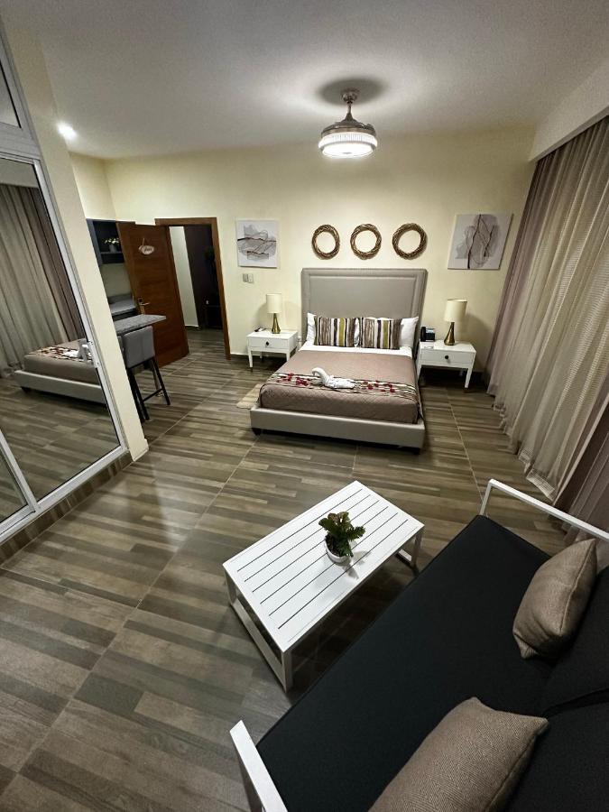 Hotel Monarca Higüey Kültér fotó