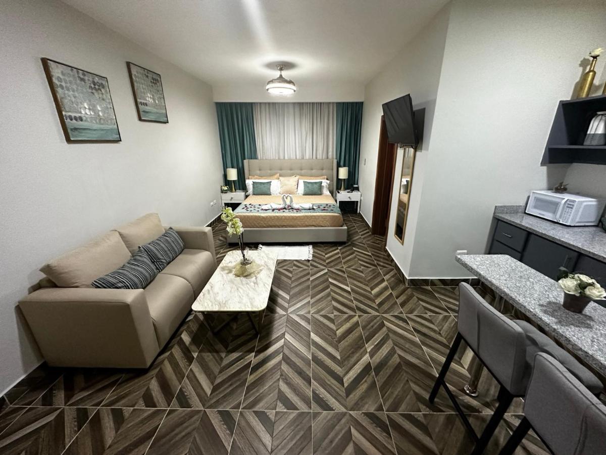 Hotel Monarca Higüey Kültér fotó