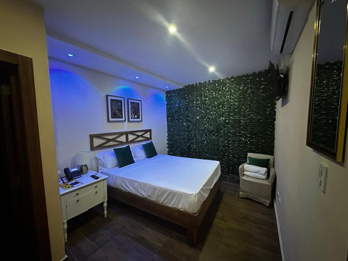 Hotel Monarca Higüey Kültér fotó